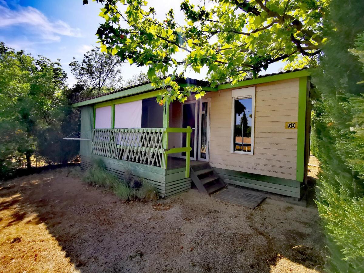 Camping Oasis Des Garrigues Vogue
