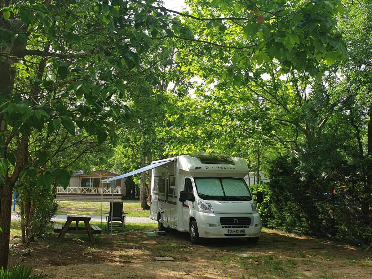 Camping Oasis Des Garrigues