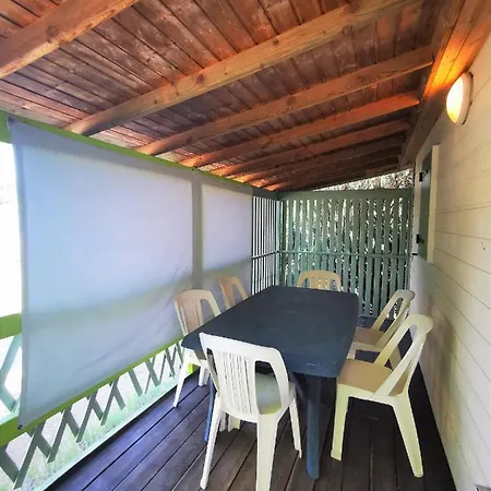 Hotel Oasis des Garrigues à Vogue Extérieur photo