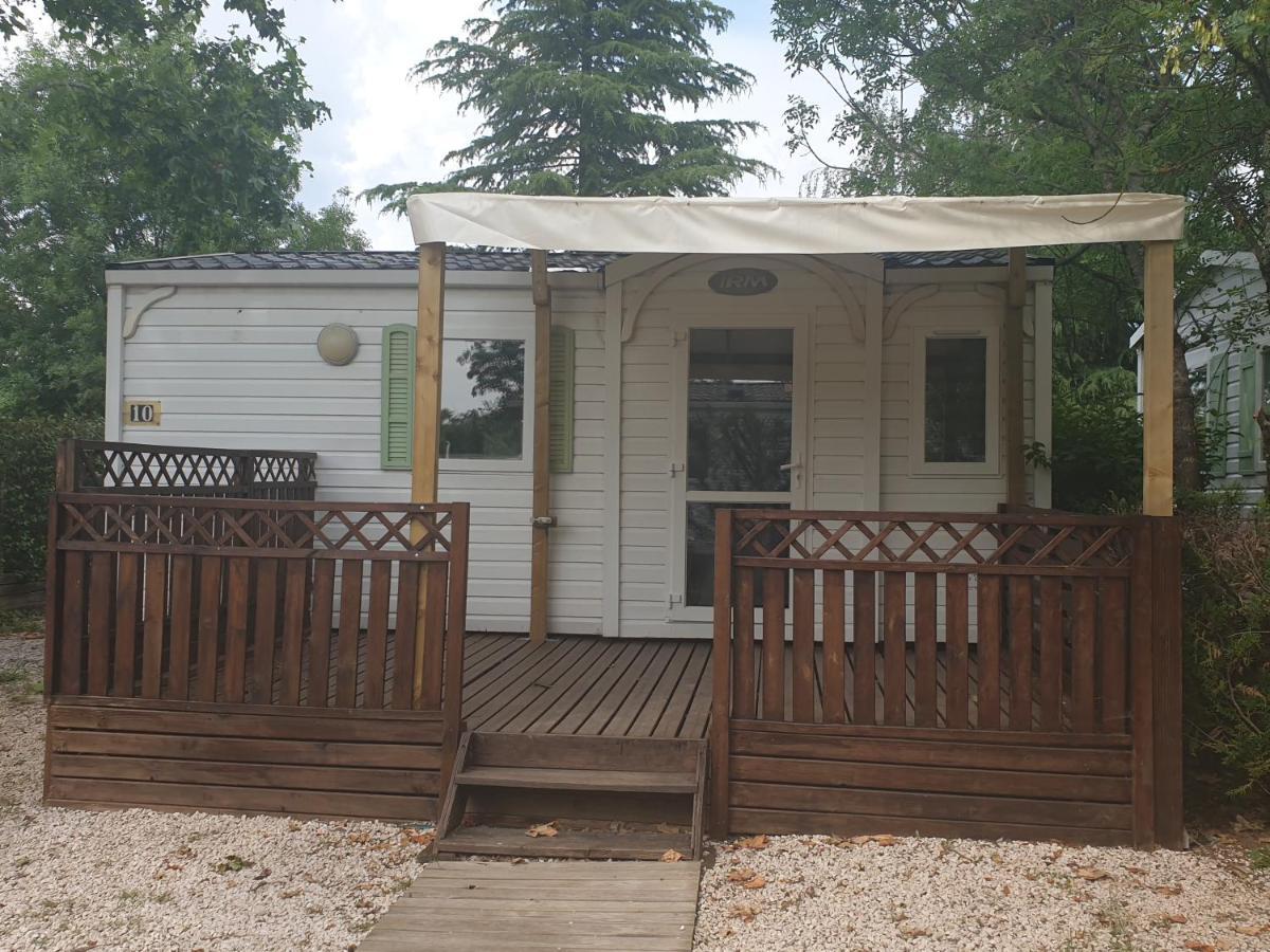 Camping Oasis Des Garrigues *